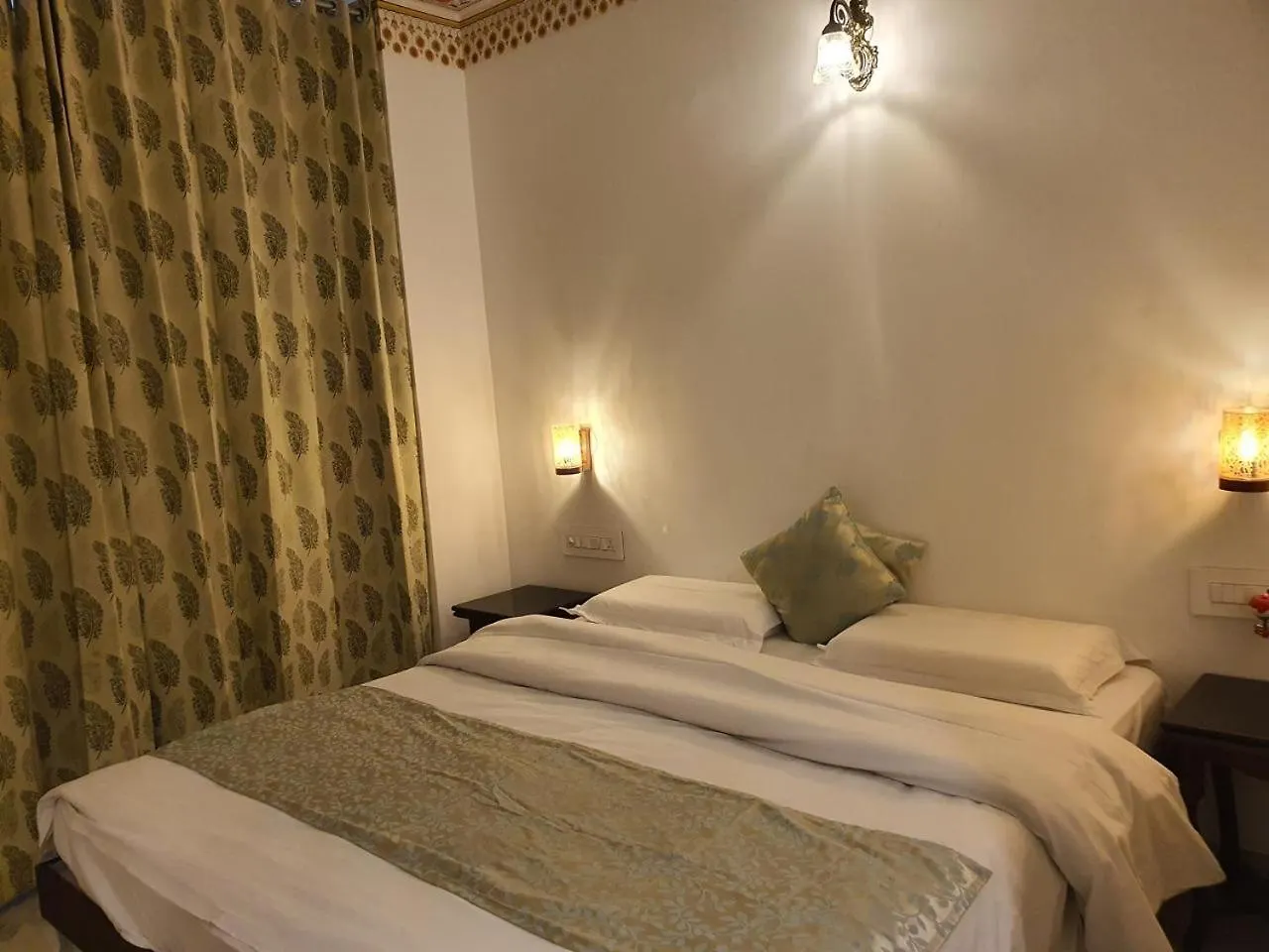 *** Hotell The Haveli By The Lake Udaipur Indien